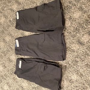 Cintas men’s navy cargo shorts